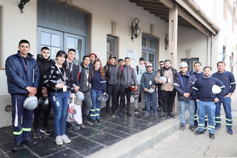 Ms de 120 jvenes participaron de 